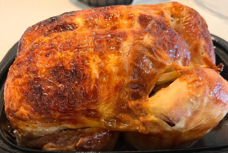 Costco's Kirkland Seasoned Rotisserie Chicken! Moist, flavorful, and seasoned to perfection